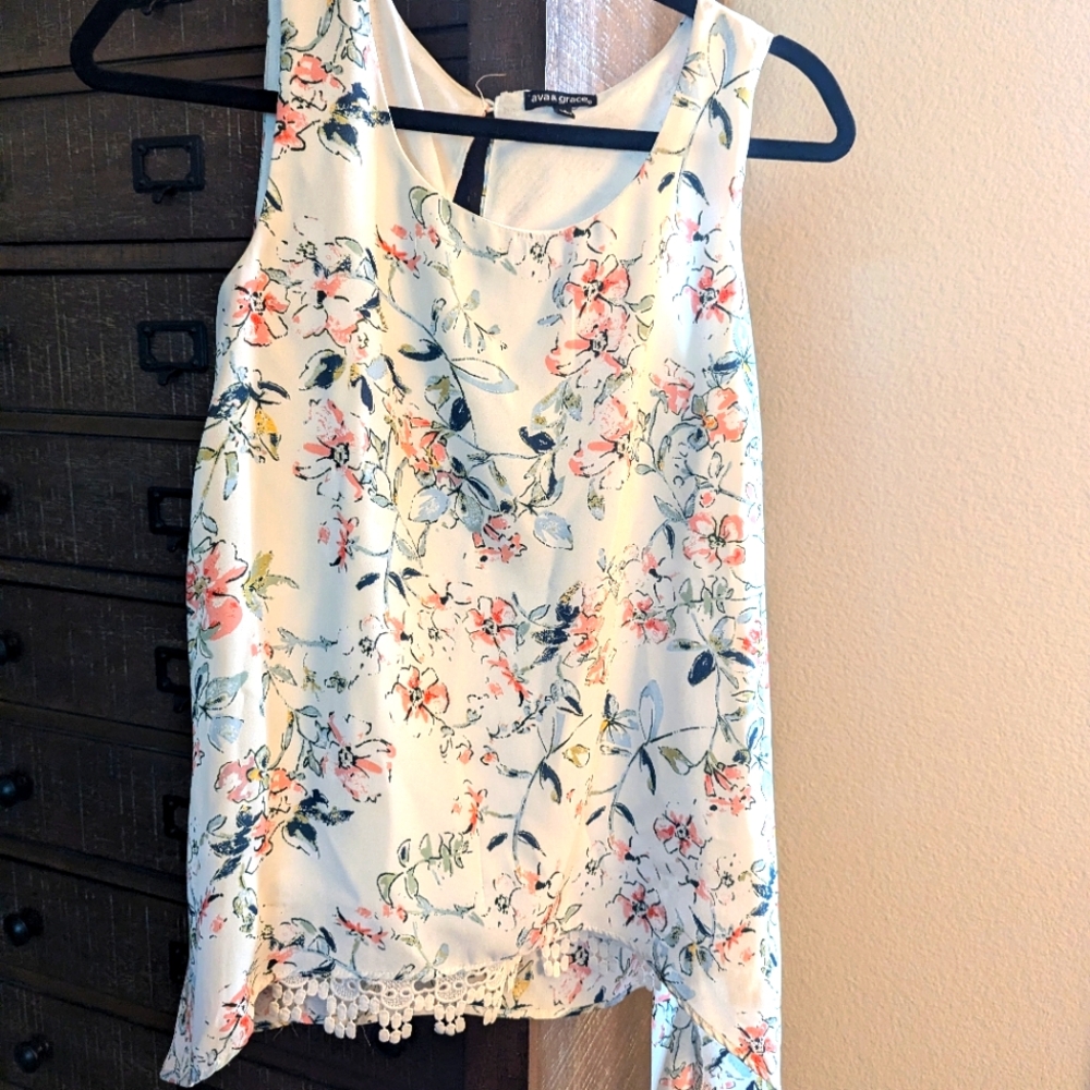 Ava & Grace Floral Tank
